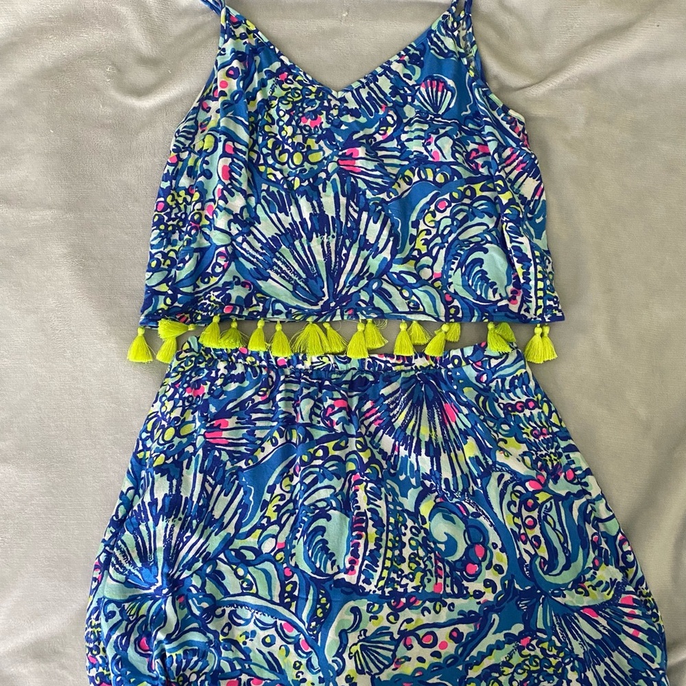 Lilly Pulitzer 2 piece crop top & skort set